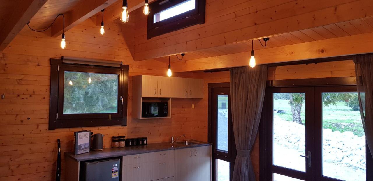 Cosy Cabin In The Paddocks - Breakfast Included Franz Josef Exterior photo